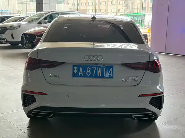 Audi A3 2023, фото 5
