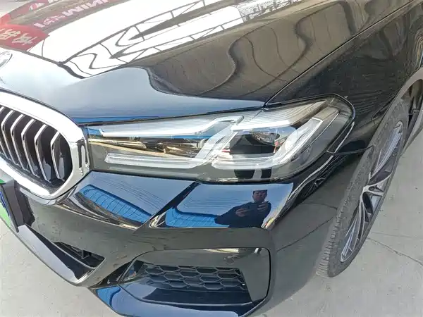 BMW 5 Series 2023, фото 23
