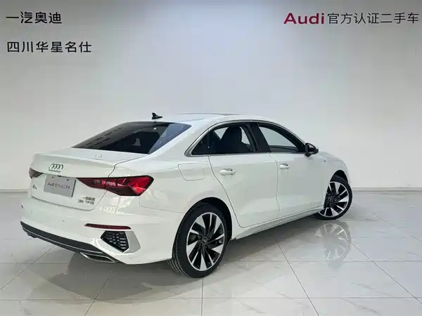 Audi A3 2024, фото 4