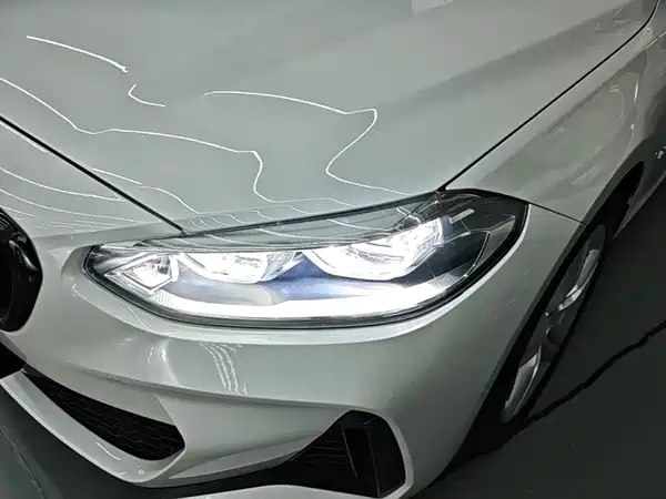 BMW 1 Series 2023, фото 23
