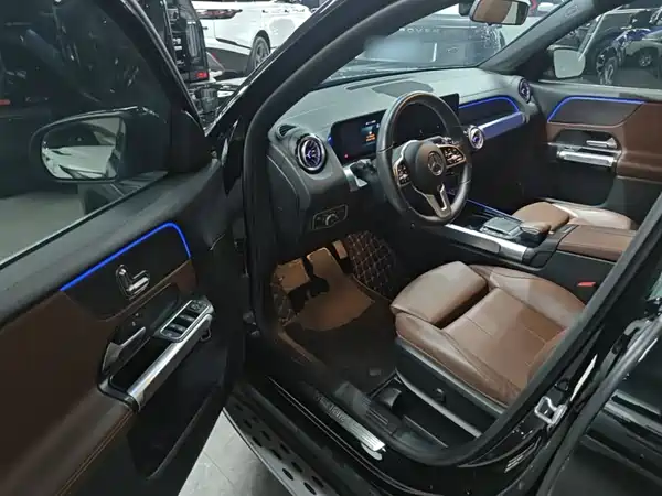 Mercedes-Benz GLB 2022, фото 15