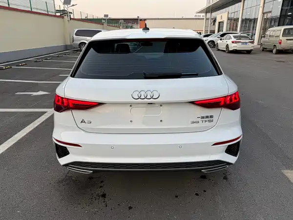 Audi A3 2024, фото 7
