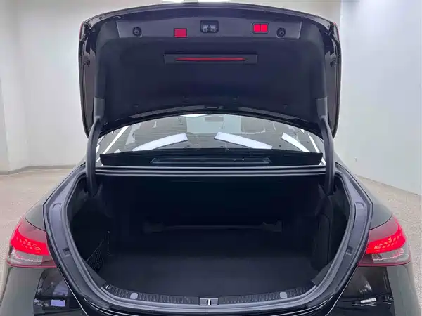 Mercedes-Benz E-Class 2022, фото 24