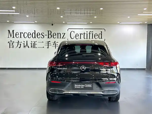 Mercedes-Benz EQE SUV 2024, фото 5