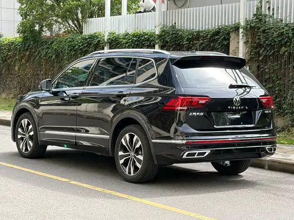 Volkswagen Tiguan L 2024, фото 9