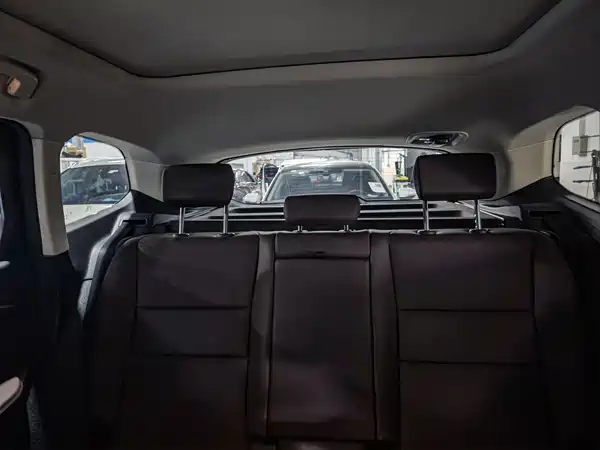 BMW X1 2023, фото 19