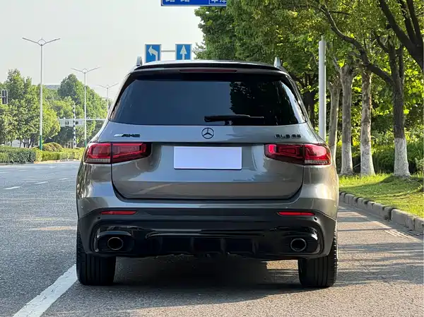 Mercedes-Benz GLB AMG 2023, фото 4