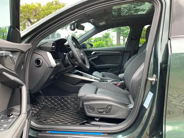 Audi A3 2023, фото 14