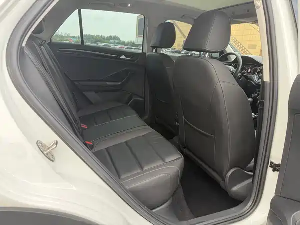 Volkswagen T-ROC 2022, фото 18