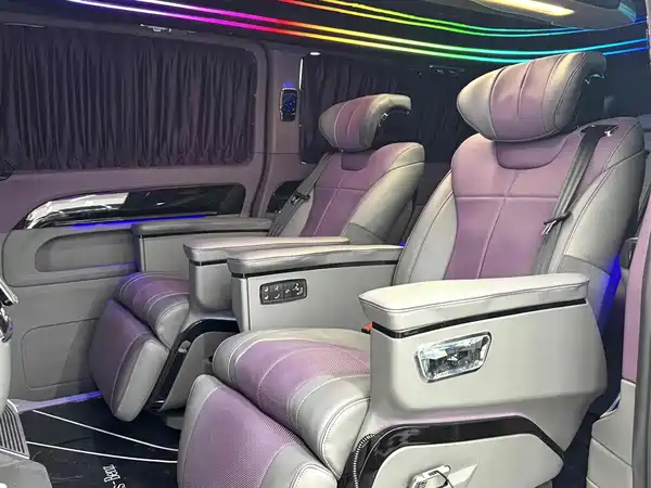 Mercedes-Benz Vito 2024, фото 7