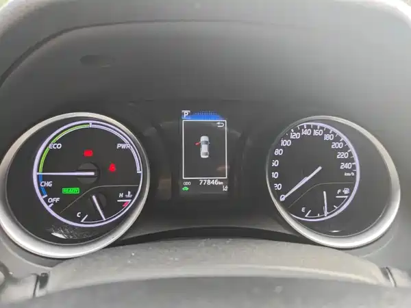 Toyota Camry 2021, фото 11