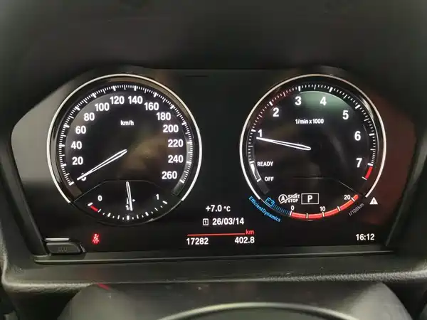 BMW 1 Series 2022, фото 14