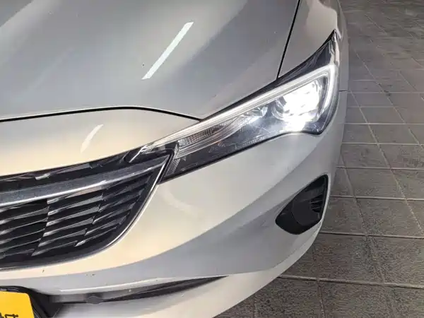 Buick Verano 2023, фото 23
