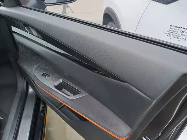 Changan UNI-V 2023, фото 8