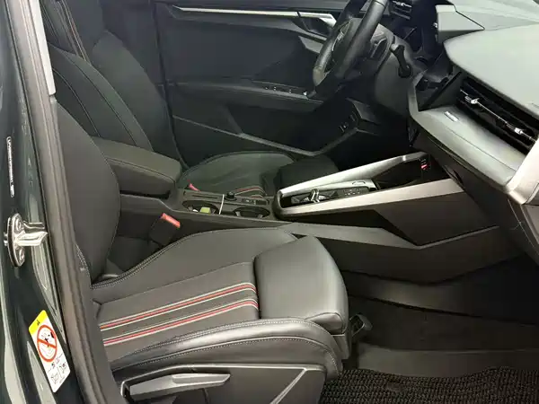 Audi A3 2023, фото 10