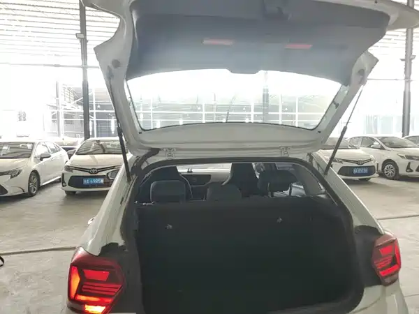 Volkswagen Polo 2023, фото 18