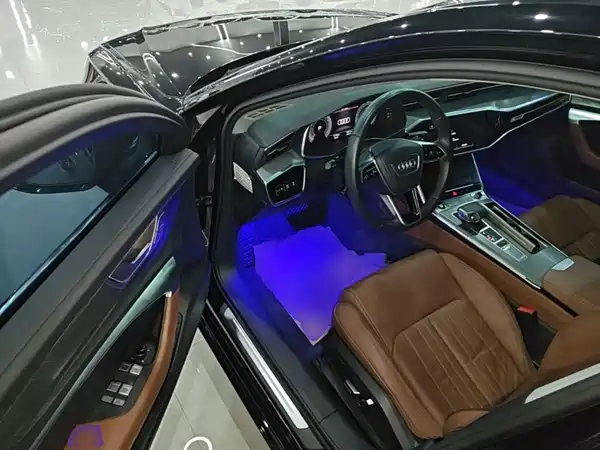 Audi A6L 2023, фото 15