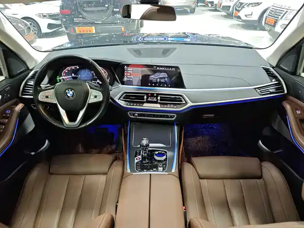 BMW X7 2022, фото 8