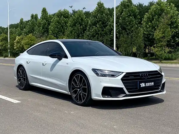 Audi A7 2022, фото 3