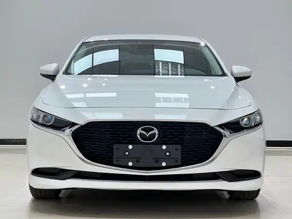 Mazda 3 2022, фото 2