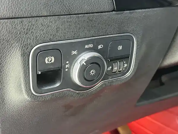 Mercedes-Benz B-Class 2022, фото 13