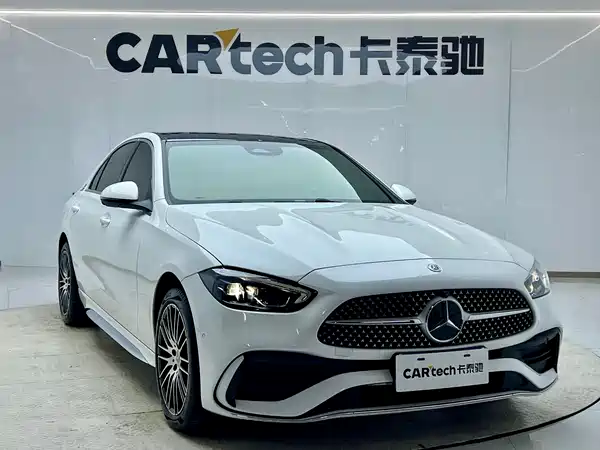 Mercedes-Benz C-Class 2025, фото 7
