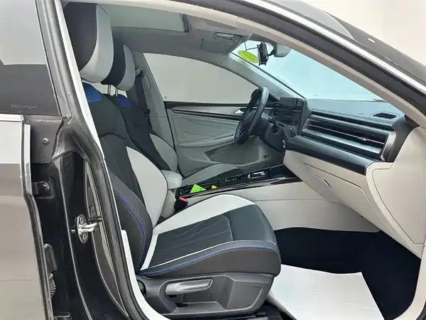 Volkswagen Lamando 2022, фото 17