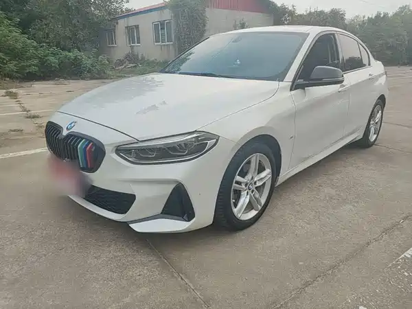 BMW 1 Series 2023