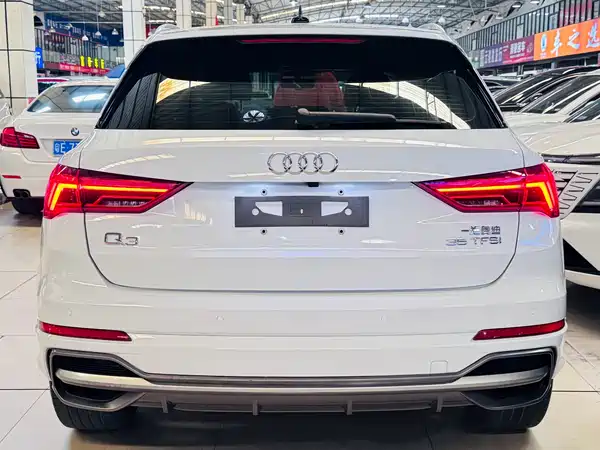 Audi Q3 2022, фото 12