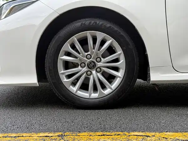Toyota Allion 2023, фото 17