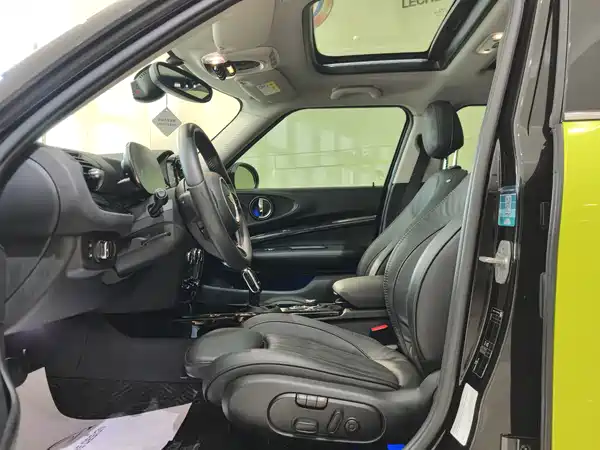 MINI CLUBMAN 2022, фото 3