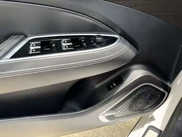 Geely Emgrand GT 2021, фото 22