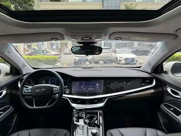 Geely Emgrand GT 2021, фото 19