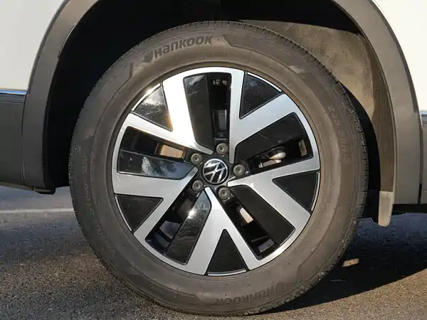 Volkswagen Tayron 2023, фото 11