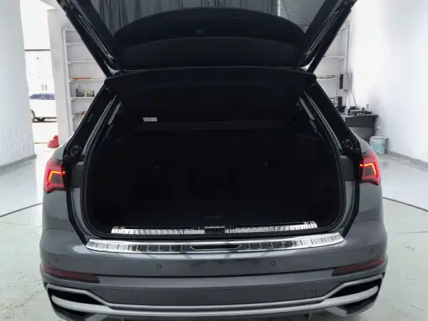 Audi Q3 2023, фото 15