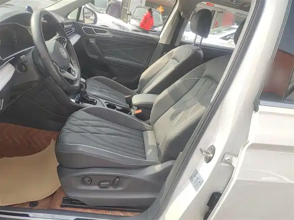 Volkswagen Tiguan L 2022, фото 10