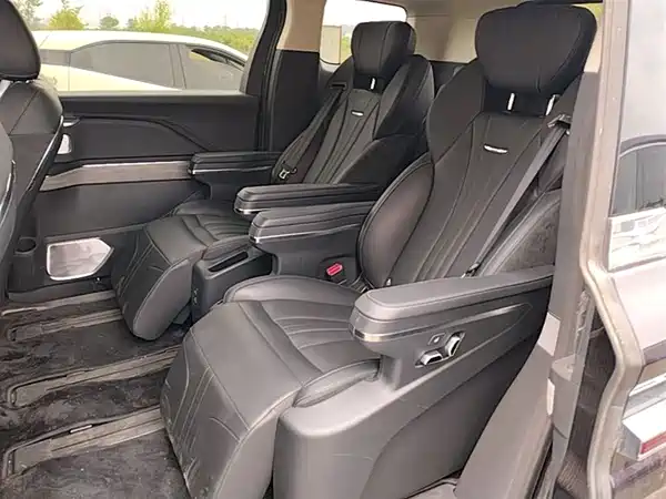 Hongqi HQ9 PHEV 2024, фото 17
