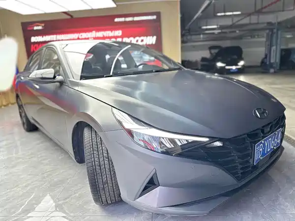 Hyundai Elantra 2022, фото 3