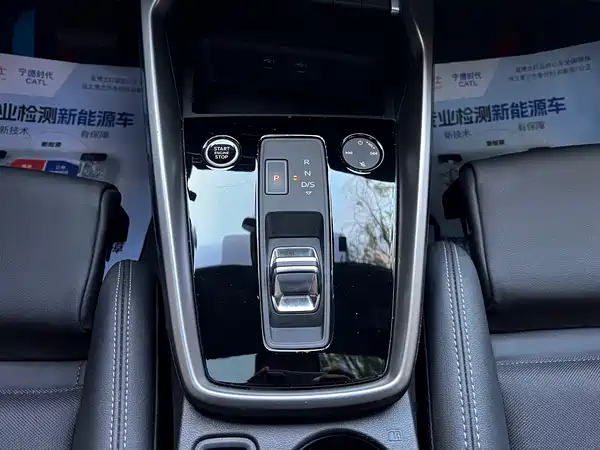 Audi A3 2023, фото 11