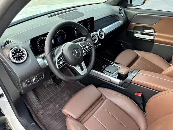 Mercedes-Benz GLB 2022, фото 6