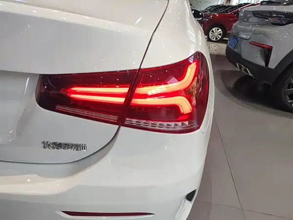 Mercedes-Benz A-Class 2022, фото 7