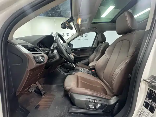 BMW X1 2022, фото 6