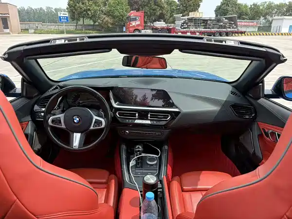 BMW Z4 2022, фото 7