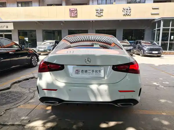 Mercedes-Benz A-Class 2024, фото 5