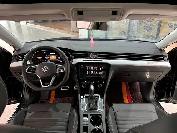 Volkswagen Magotan 2023, фото 8