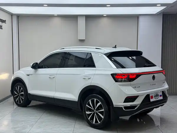 Volkswagen T-ROC 2023, фото 6