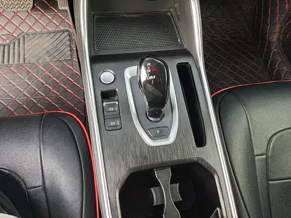 Haval H6 2023, фото 13