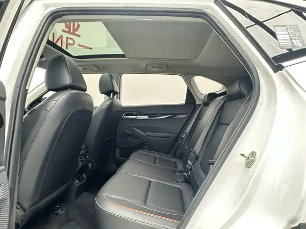 Kia Seltos 2023, фото 5