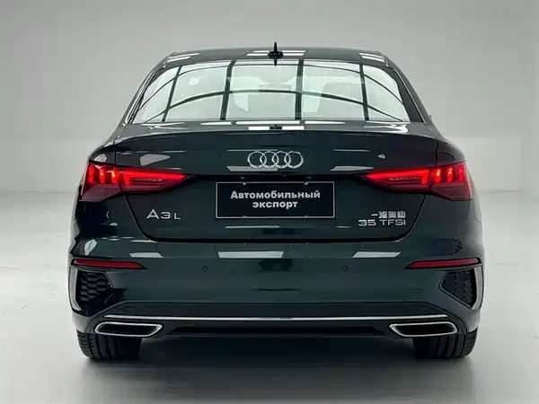 Audi A3 2024, фото 11