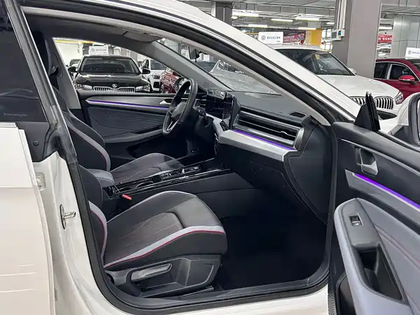 Volkswagen Lamando 2022, фото 11